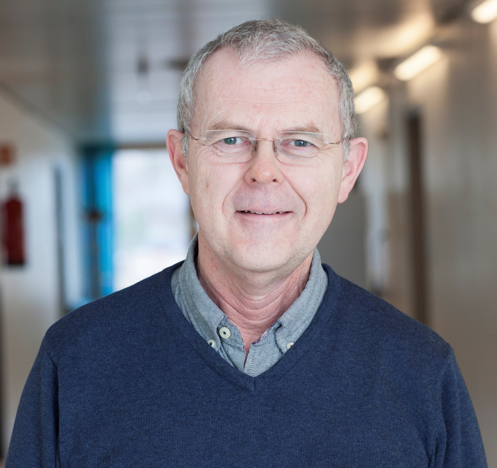 Malvin Torsvik, Nord Universitet Trøndelag Bildet viser Malvin Torsvik i en sykehuskorridor.