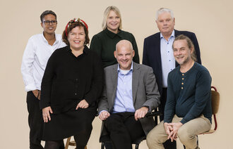 Hanne Nøding, Else Kåss Furuseth, Jan Davidsen, Espen Lahnstein, Amel Aden, og Peder Kjøs.