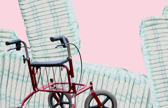 Bildet viser en illustrasjon av bleier og rullator Bildet viser en illustrasjon av bleier og rullator